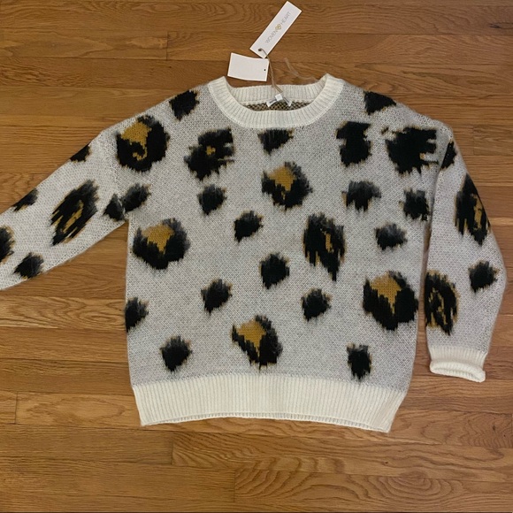 Woven Heart Sweater - Picture 2 of 4
